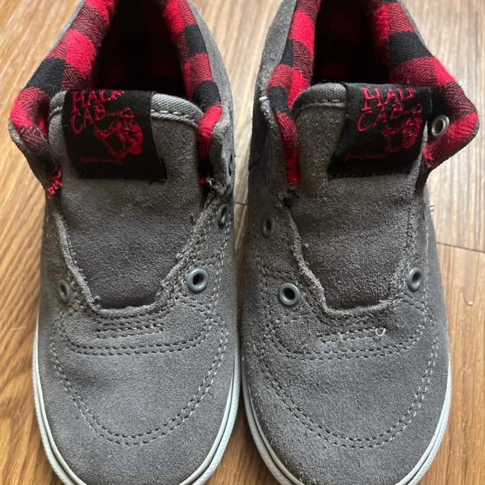Vans Half Cab Gray Suede and Buffalo Plaid Sneakers for Kids Toddler 10 - Picture 2 of 6